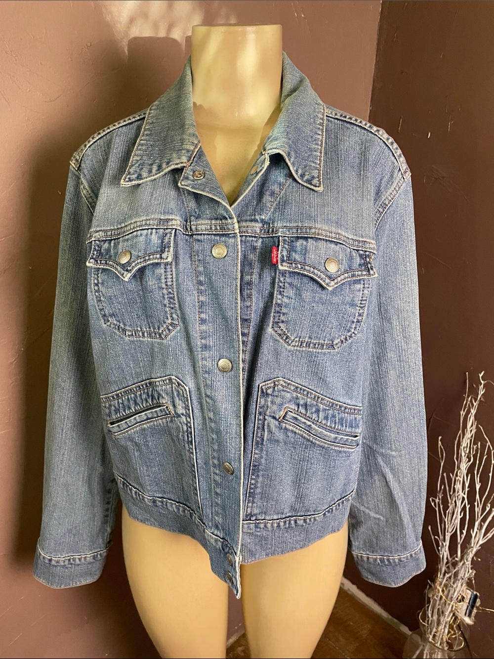 Levi's Medium Blue Denim Jean Jacket